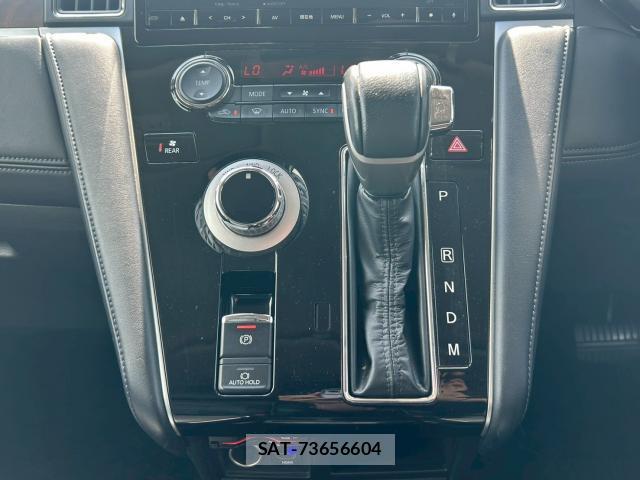 Mitsubishi DELICA 2019-09 8222647-15