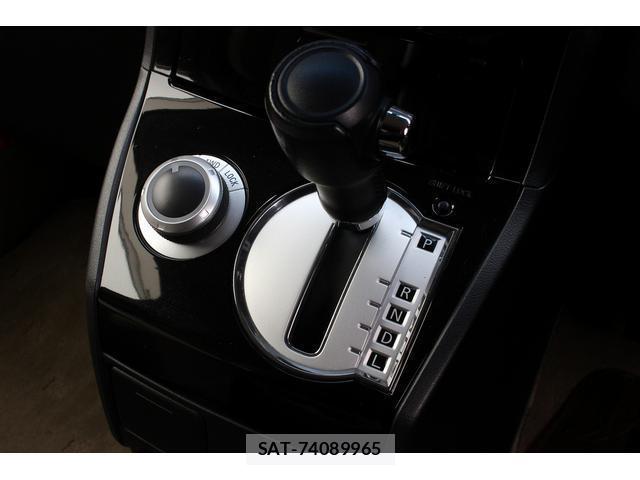 Mitsubishi DELICA 2016-01 8223691-17