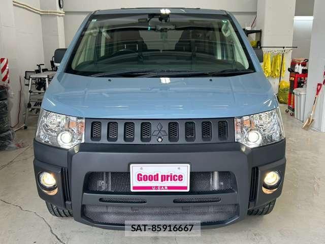 Mitsubishi DELICA 2011-09 8224123-13