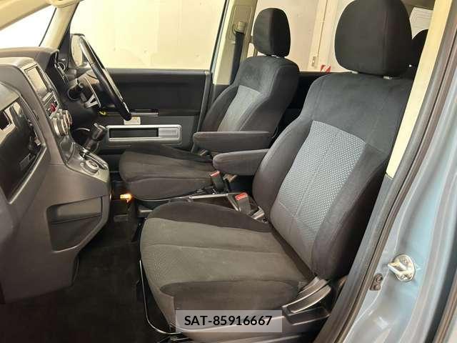 Mitsubishi DELICA 2011-09 8224123-7