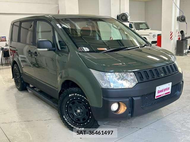 Mitsubishi DELICA 2011-03 8224127-3