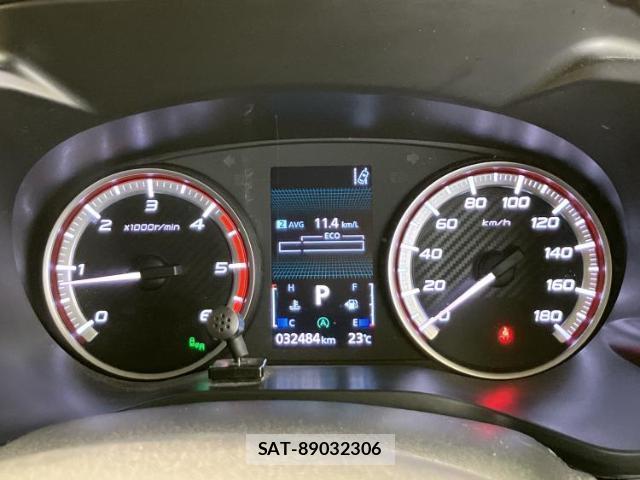 Mitsubishi DELICA 2022-03 8225128-13