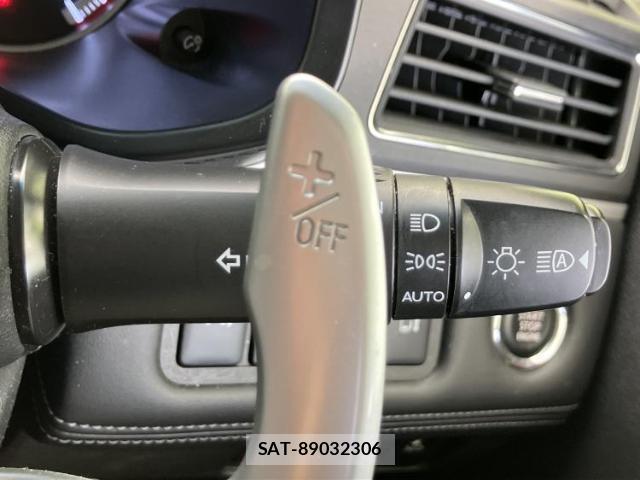 Mitsubishi DELICA 2022-03 8225128-15