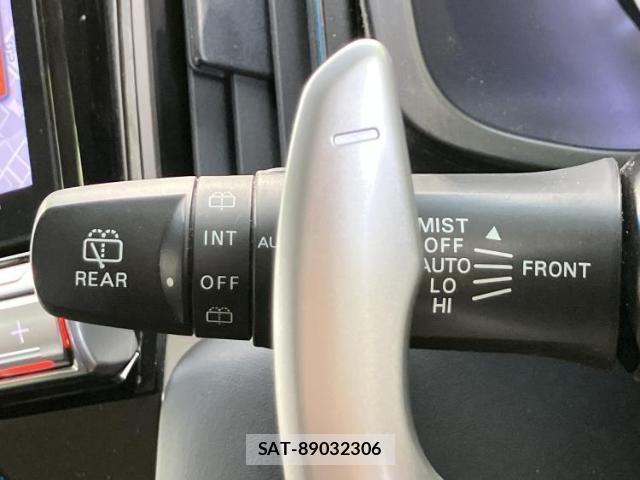 Mitsubishi DELICA 2022-03 8225128-16