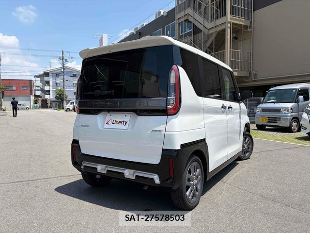 Mitsubishi DELICA MINI 2024-12 8216841-13