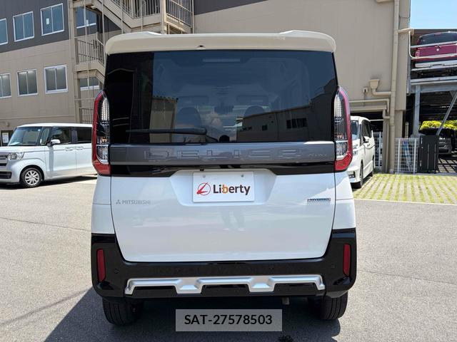 Mitsubishi DELICA MINI 2024-12 8216841-14