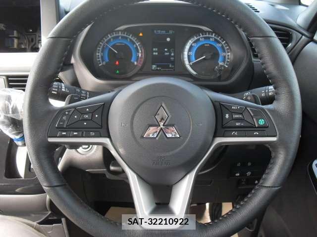 Mitsubishi DELICA MINI 2024-11 8220909-10