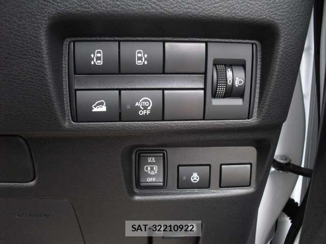 Mitsubishi DELICA MINI 2024-11 8220909-12