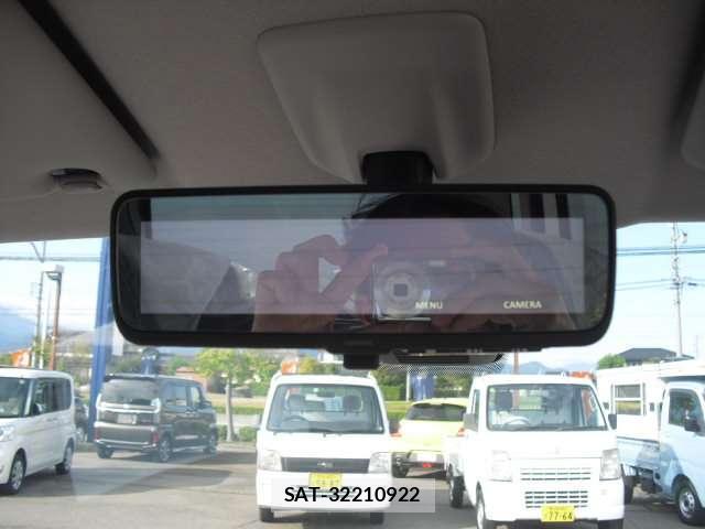 Mitsubishi DELICA MINI 2024-11 8220909-13