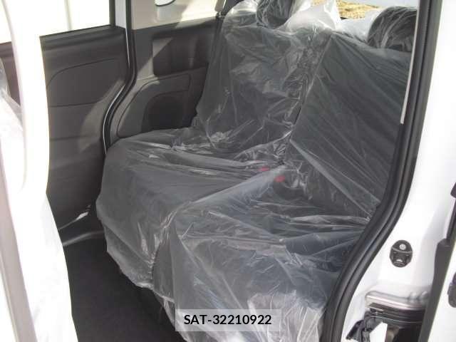 Mitsubishi DELICA MINI 2024-11 8220909-16