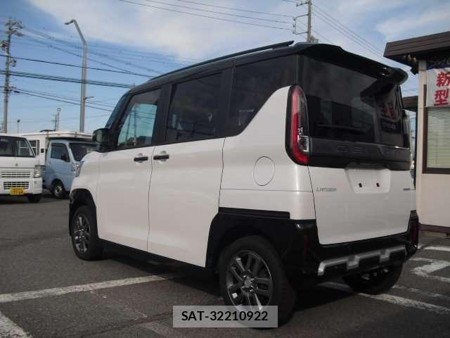 Mitsubishi DELICA MINI 2024-11 8220909-6