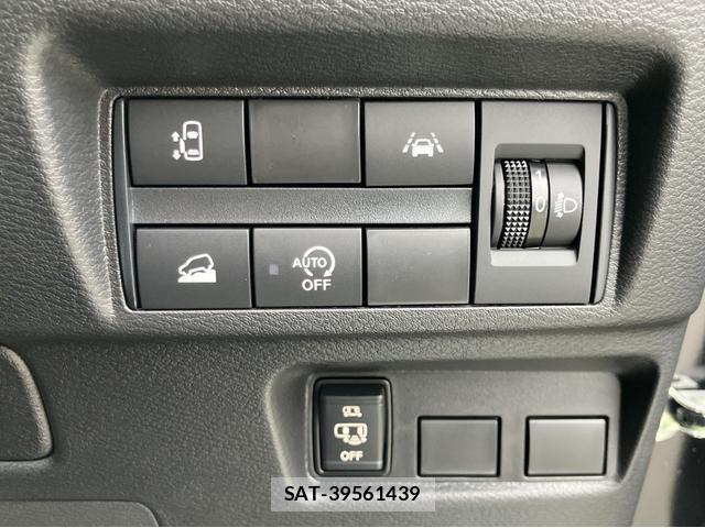 Mitsubishi DELICA MINI 2025-06 8220924-11