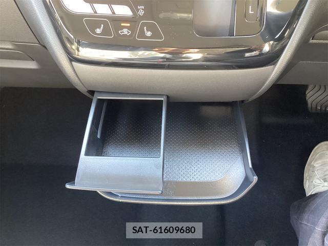 Mitsubishi DELICA MINI 2025-09 8221341-11
