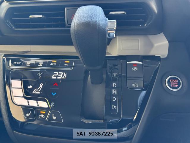 Mitsubishi DELICA MINI 2024-04 8221864-11