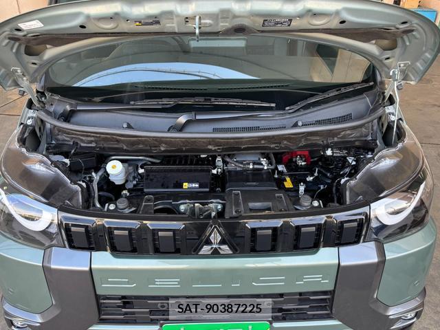 Mitsubishi DELICA MINI 2024-04 8221864-17