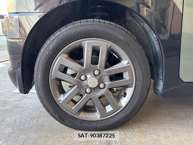 Mitsubishi DELICA MINI 2024-04 8221864-19