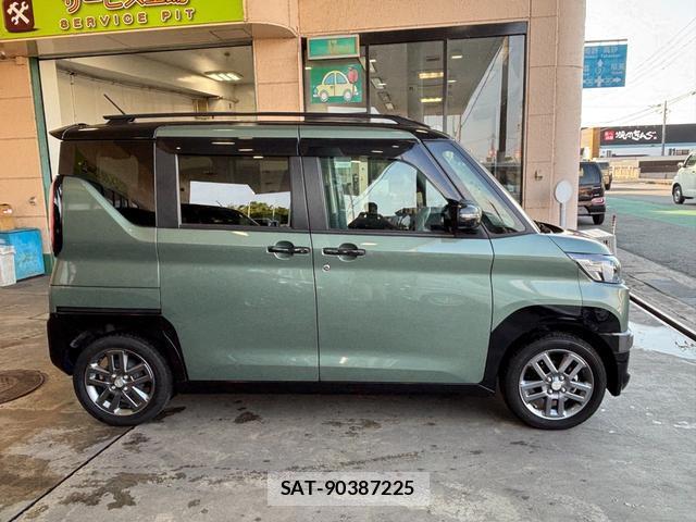 Mitsubishi DELICA MINI 2024-04 8221864-4