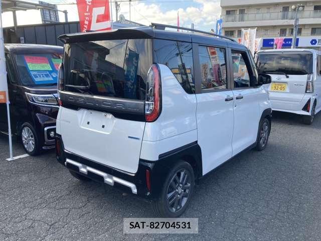 Mitsubishi DELICA MINI 2024-04 8222652-3