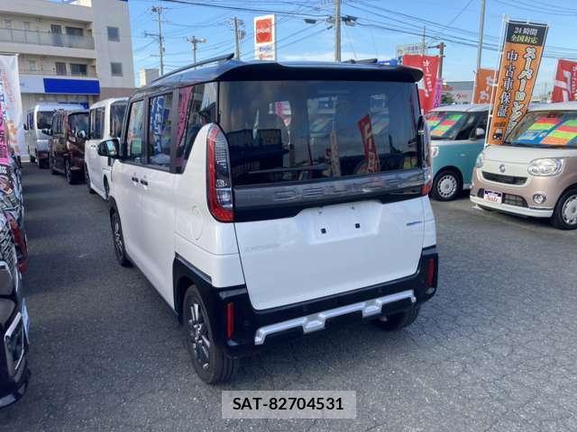 Mitsubishi DELICA MINI 2024-04 8222652-5