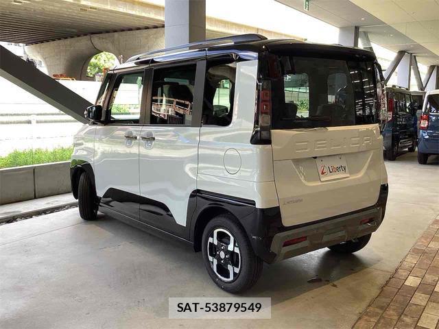 Mitsubishi DELICA MINI 2025-10 8224505-6