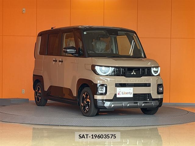 Mitsubishi DELICA MINI 2025-12 8224586-9