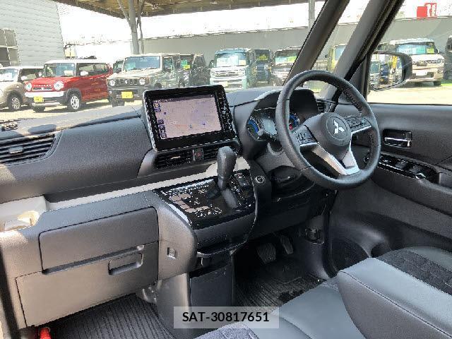 Mitsubishi DELICA MINI 2025-06 8224816-5