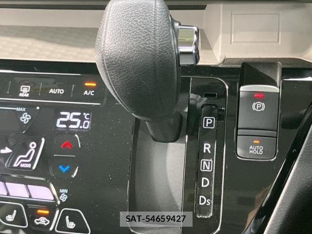Mitsubishi DELICA MINI 2024-01 8225462-16
