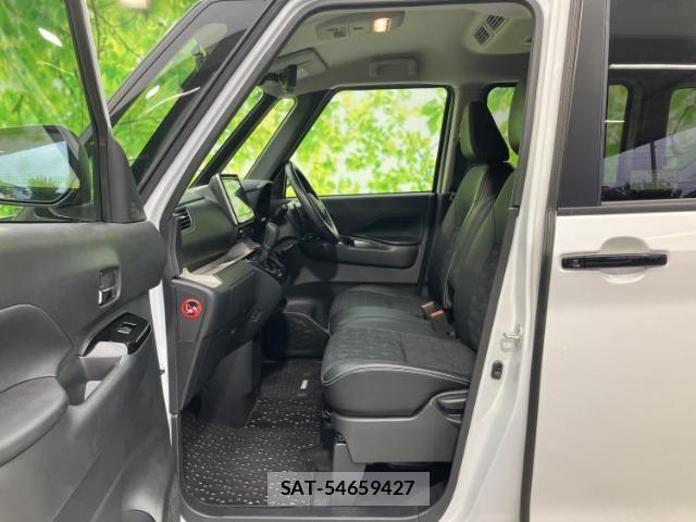 Mitsubishi DELICA MINI 2024-01 8225462-5