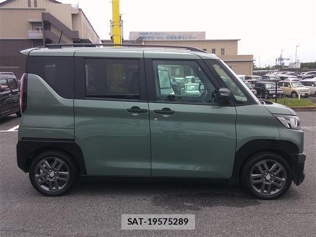Mitsubishi DELICA VAN 2024-04 8220712-4