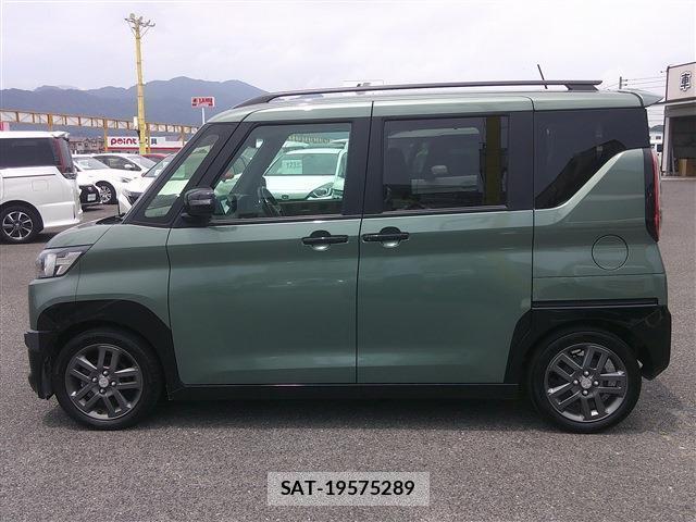 Mitsubishi DELICA VAN 2024-04 8220712-8