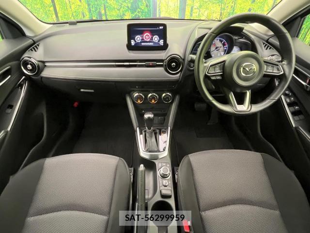 Mazda DEMIO 2017-07 8216323-1