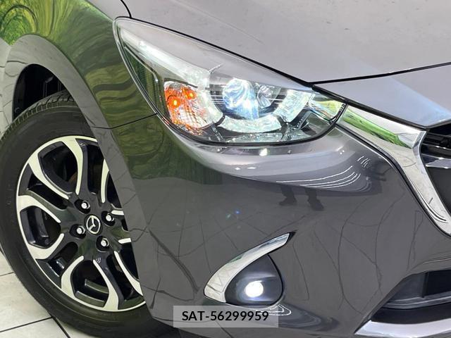 Mazda DEMIO 2017-07 8216323-12