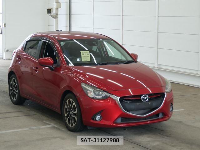 Mazda DEMIO 2015-11 8218572-0