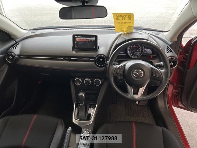 Mazda DEMIO 2015-11 8218572-2