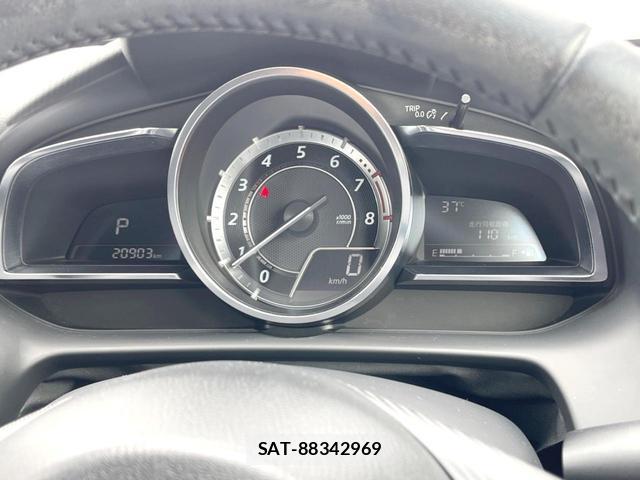 Mazda DEMIO 2016-03 8219908-11