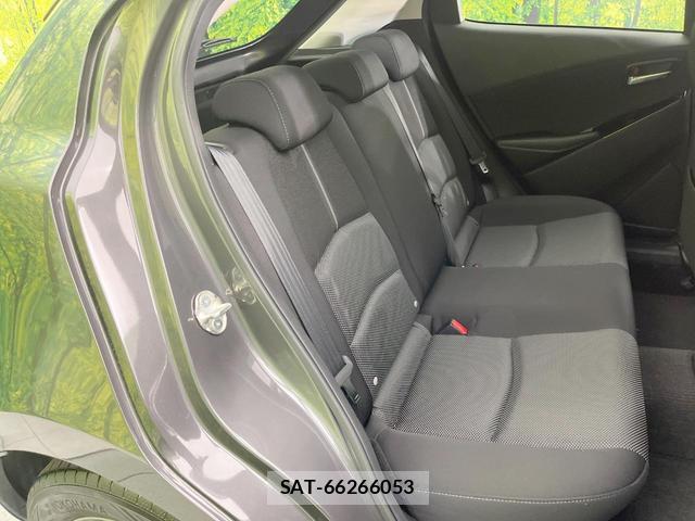 Mazda DEMIO 2017-08 8220125-8