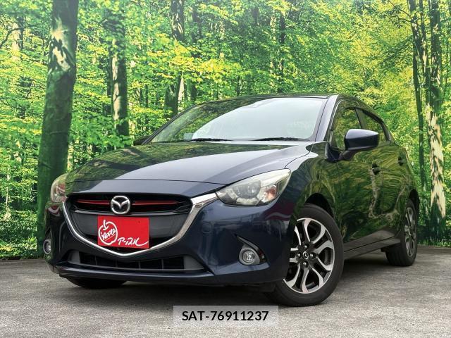 Mazda DEMIO 2014-12 8221162-0