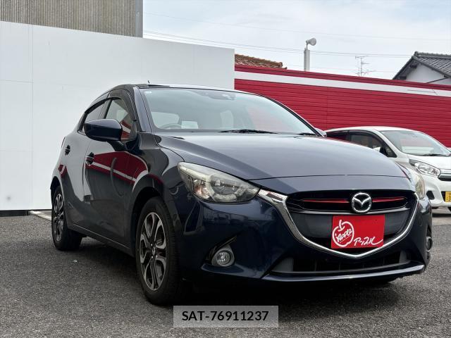 Mazda DEMIO 2014-12 8221162-11