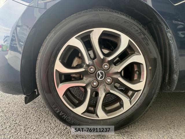 Mazda DEMIO 2014-12 8221162-8