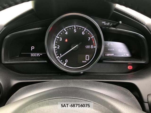 Mazda DEMIO 2018-04 8222859-12