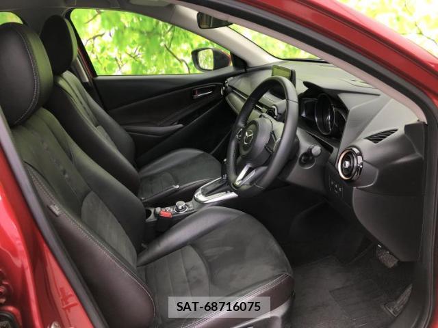 Mazda DEMIO 2018-04 8222859-3