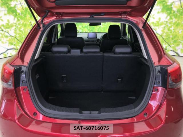 Mazda DEMIO 2018-04 8222859-7