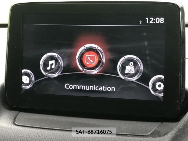 Mazda DEMIO 2018-04 8222859-8