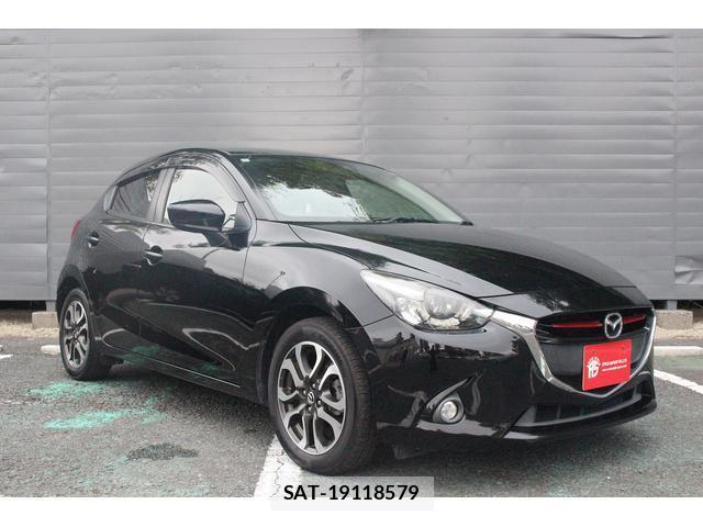 Mazda DEMIO 2014-12 8223701-1