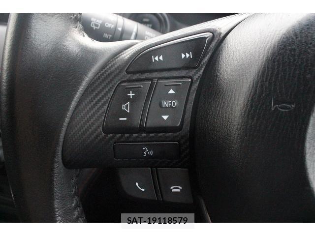 Mazda DEMIO 2014-12 8223701-16
