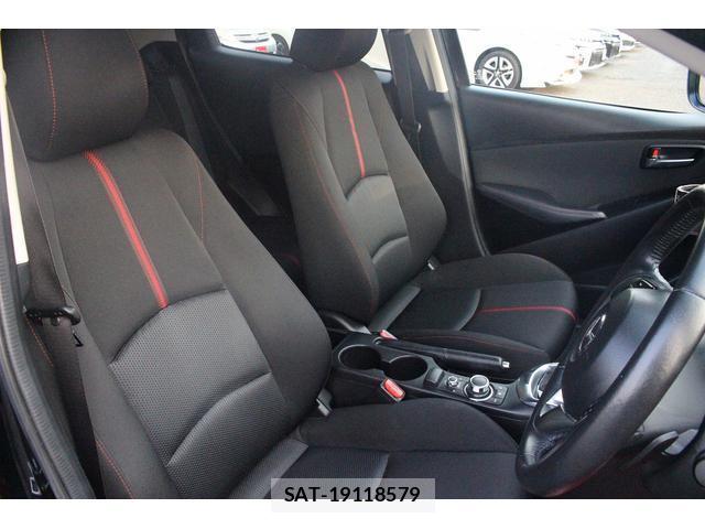 Mazda DEMIO 2014-12 8223701-6