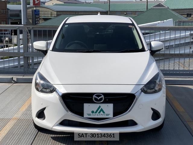 Mazda DEMIO 2018-09 8223921-1