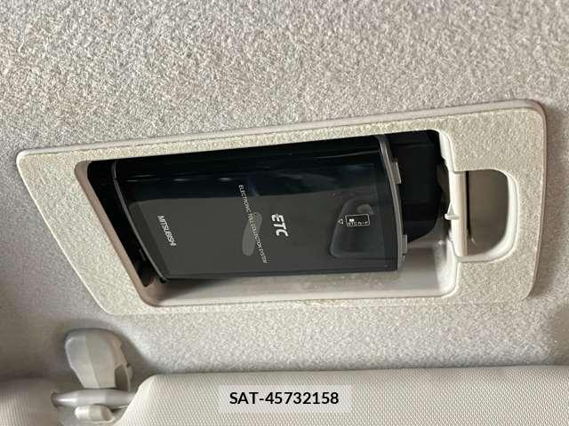 Mazda DEMIO 2015-05 8224176-7