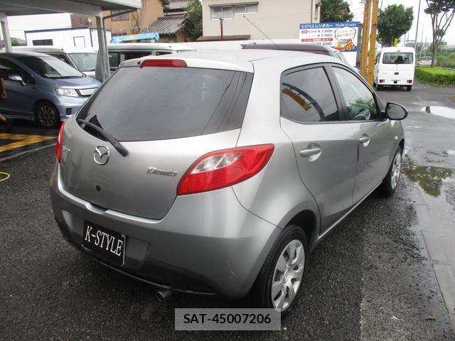Mazda DEMIO 2010-08 8224280-1
