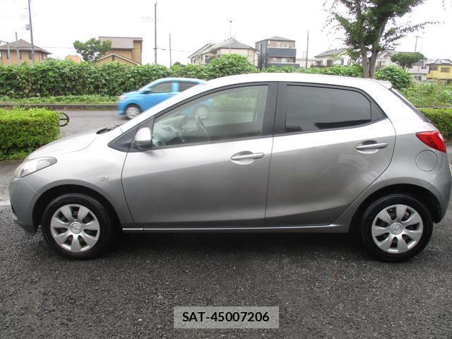 Mazda DEMIO 2010-08 8224280-8